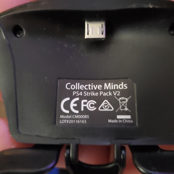 Stike pack for ps4 controller - Picture 2 of 2